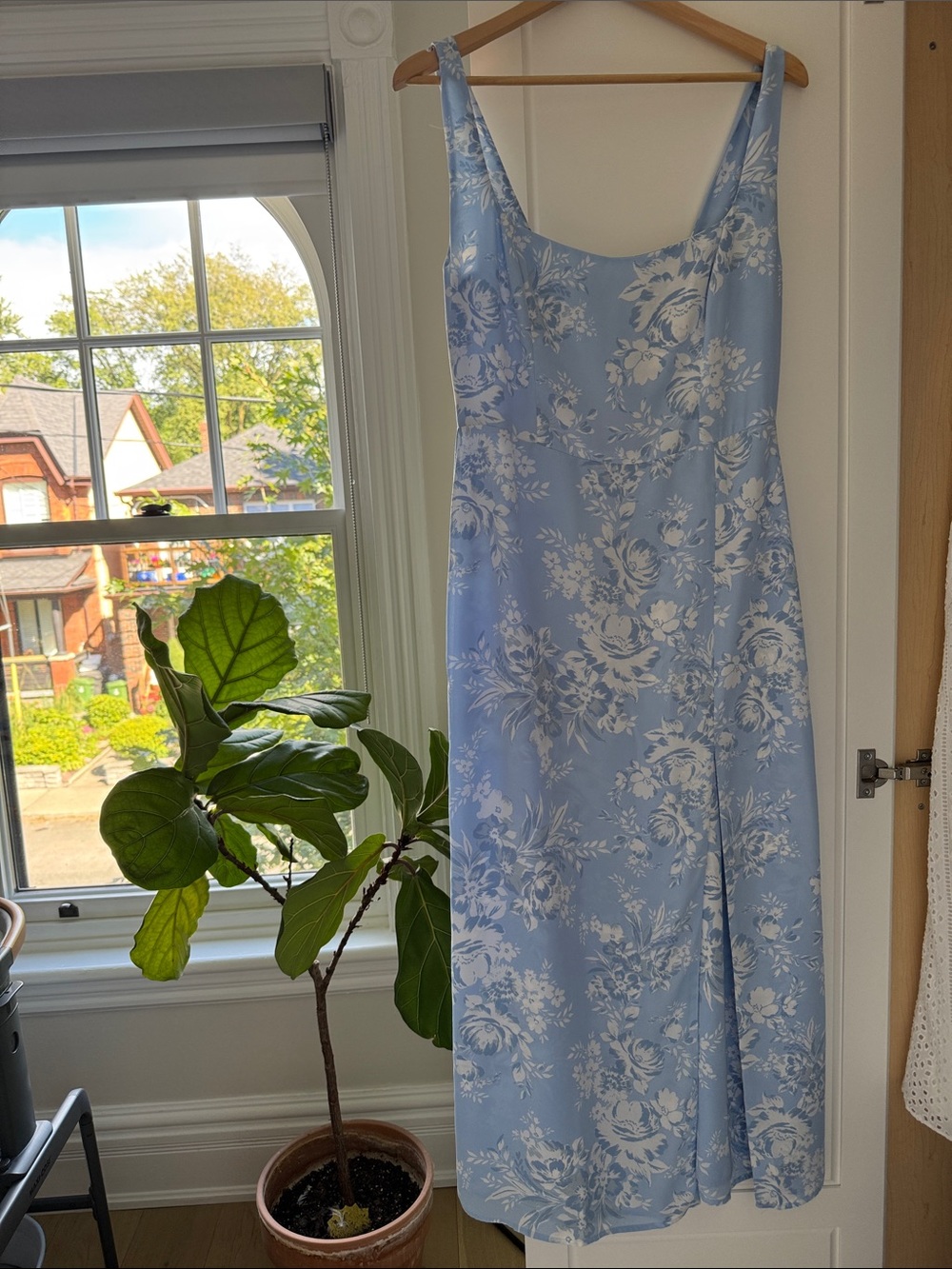 Park & Fifth Pale Jainey Dress